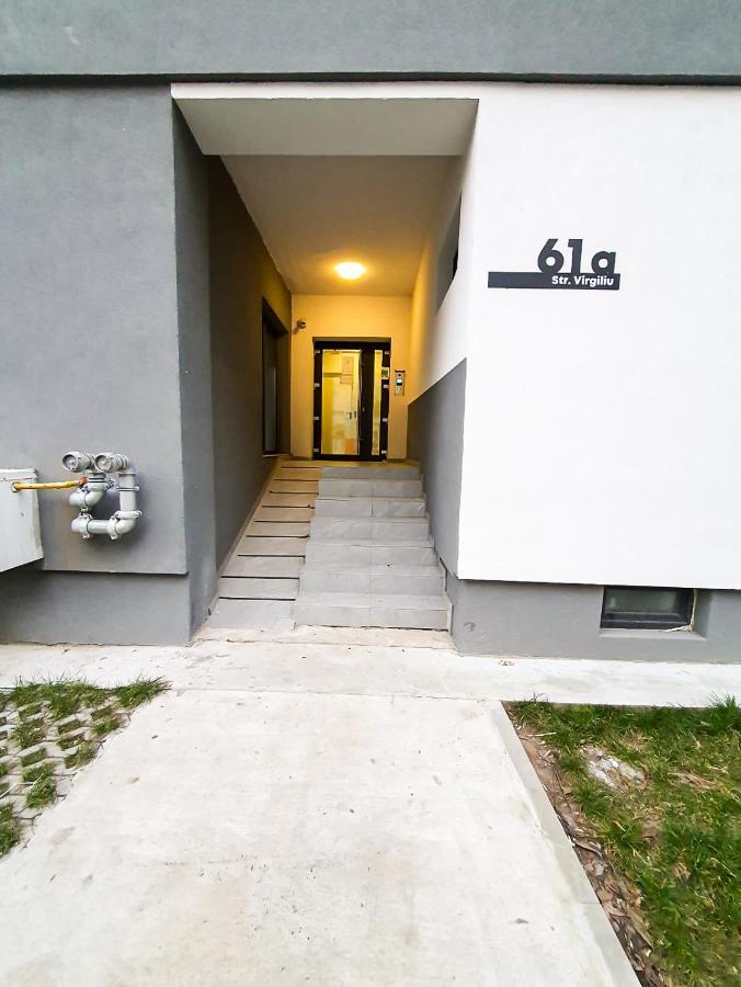 Urban Retreat: Industrial Chic 1Br Ap - Heart Of Bucharest Apartment Exterior foto